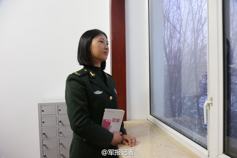 ���壺�Ҿ��߷���Ů���ӡ�������ѩѲ�߽罭��8��