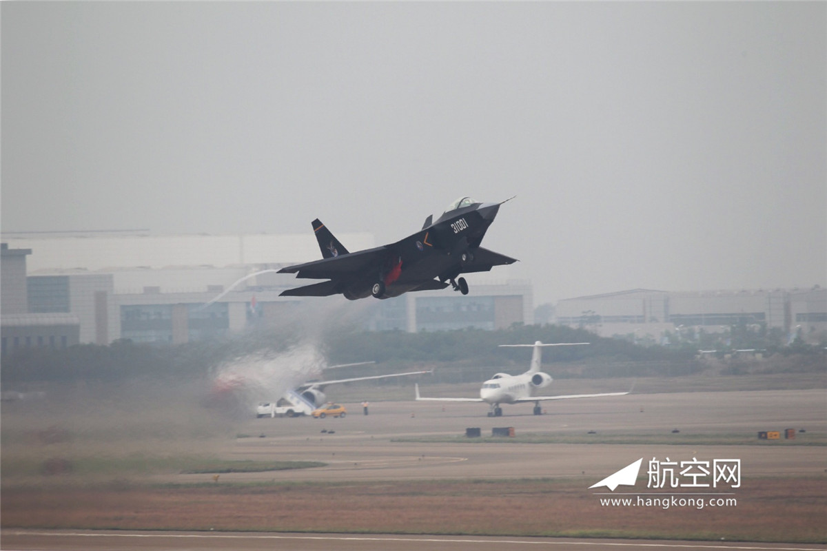 ����ӥ�������Էɣ���л�������� ��Ӱ����ǿ��