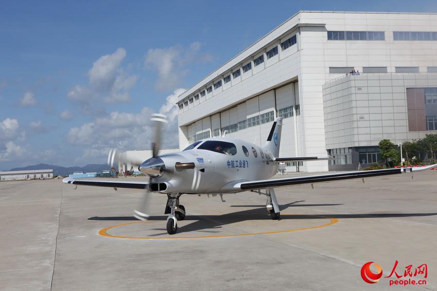 ��Ϳװ����AG300�ɻ�