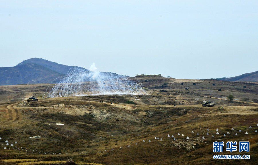 ͼΪ���ϲ��������ٶ�ռ���С�ָ���� ��٥ ��