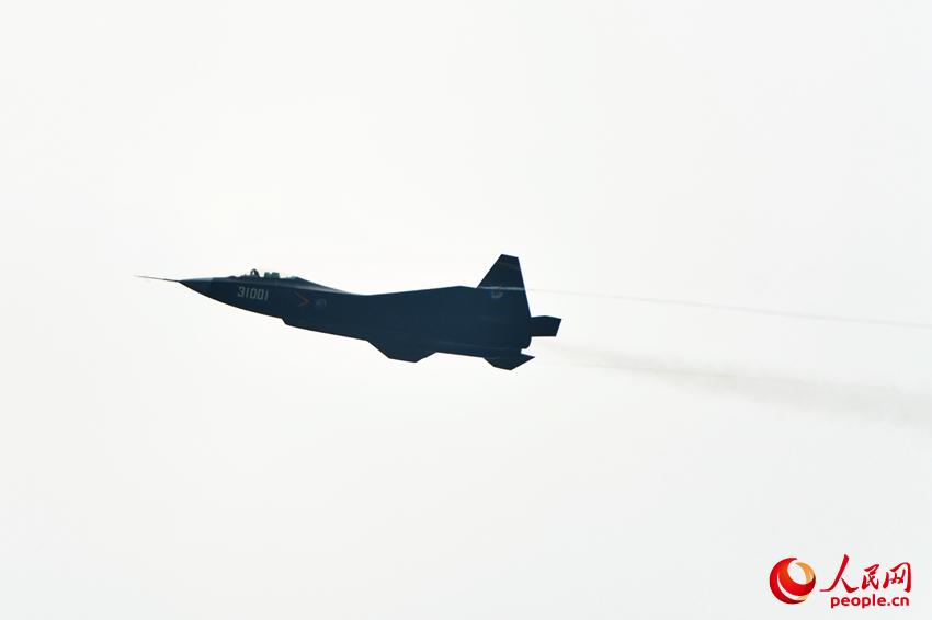 11��10�����磬��31ս�������ڽ����Էɡ������� ��