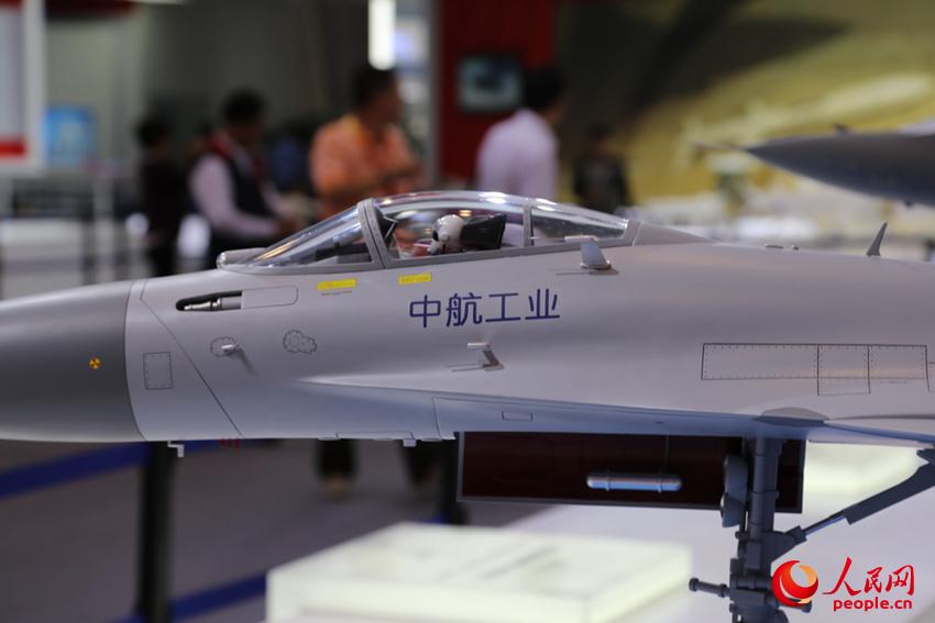 ��-15���ղ���д����Ӱ���Ƽ���