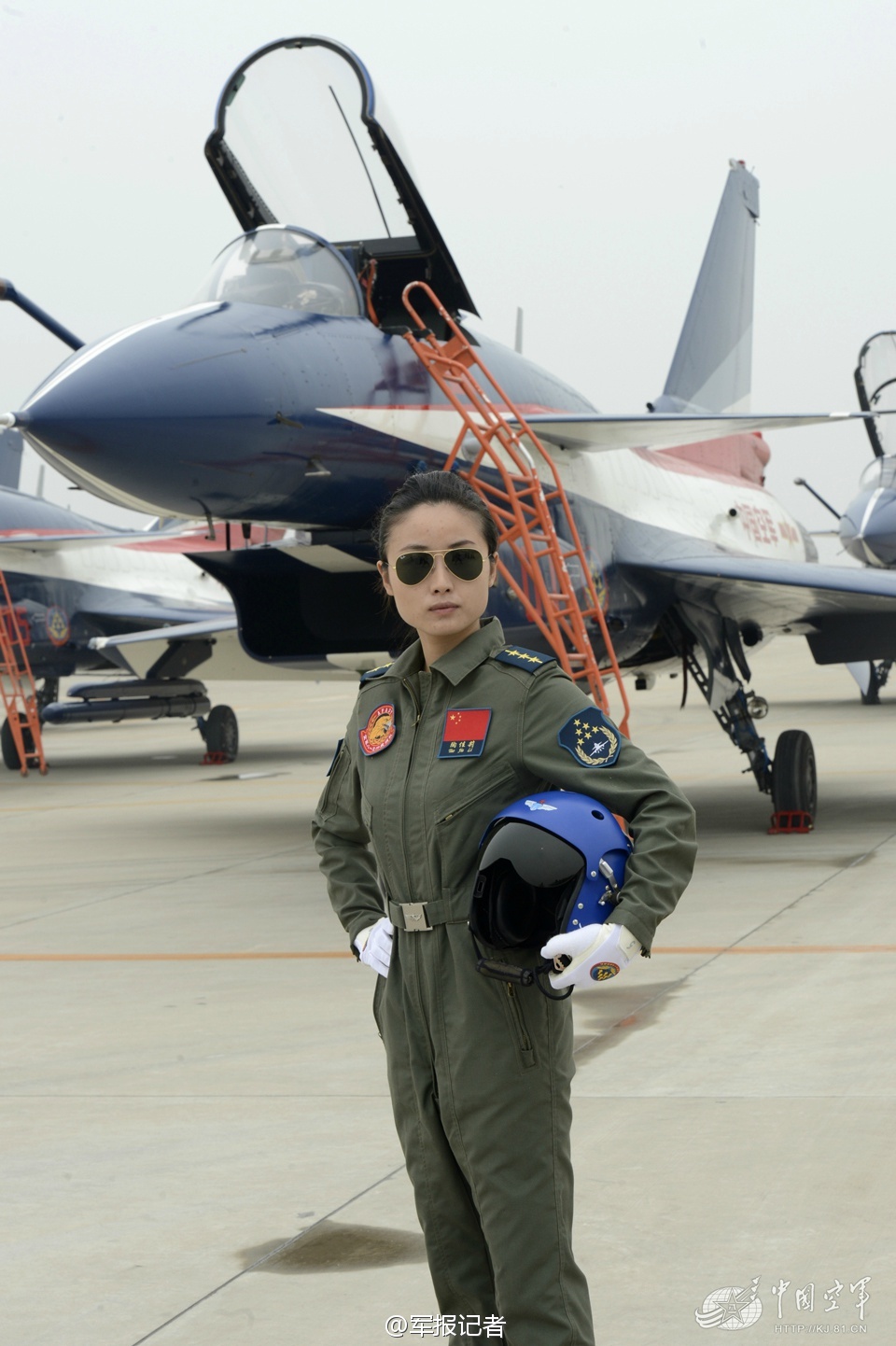 ����:�ܷ�����ս����Ů�����ຽչ��2��