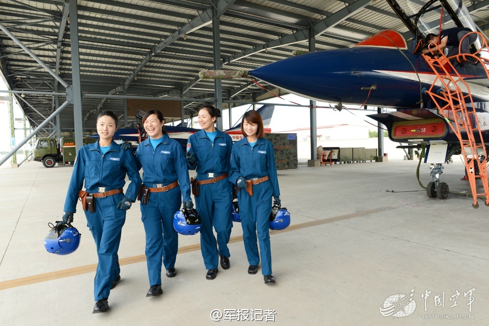 ����:�ܷ�����ս����Ů�����ຽչ��9��