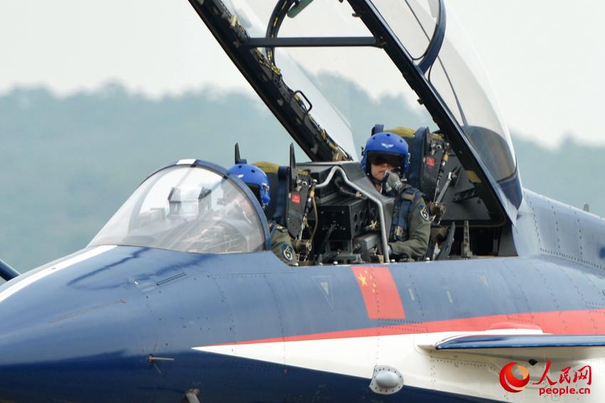 �й��վ������߻���Ů����Ա����Ӱ��������