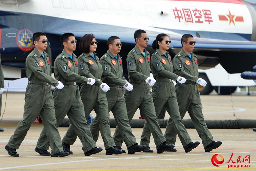 �й��վ������߻���Ů����Ա����Ӱ��������