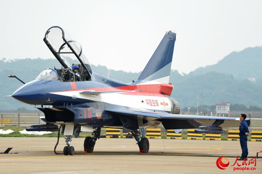 �й��վ������߻���Ů����Ա����Ӱ��������