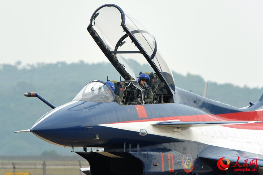 �й��վ������߻���Ů����Ա����Ӱ��������