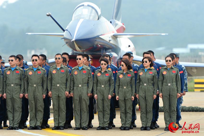 �й��վ������߻���Ů����Ա����Ӱ��������