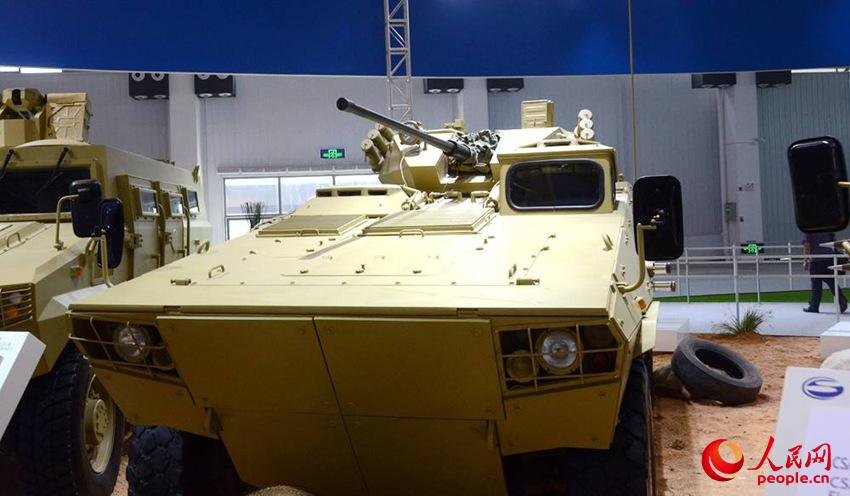 CS VN3C��4X4��ʽװ�ײ���ս����������