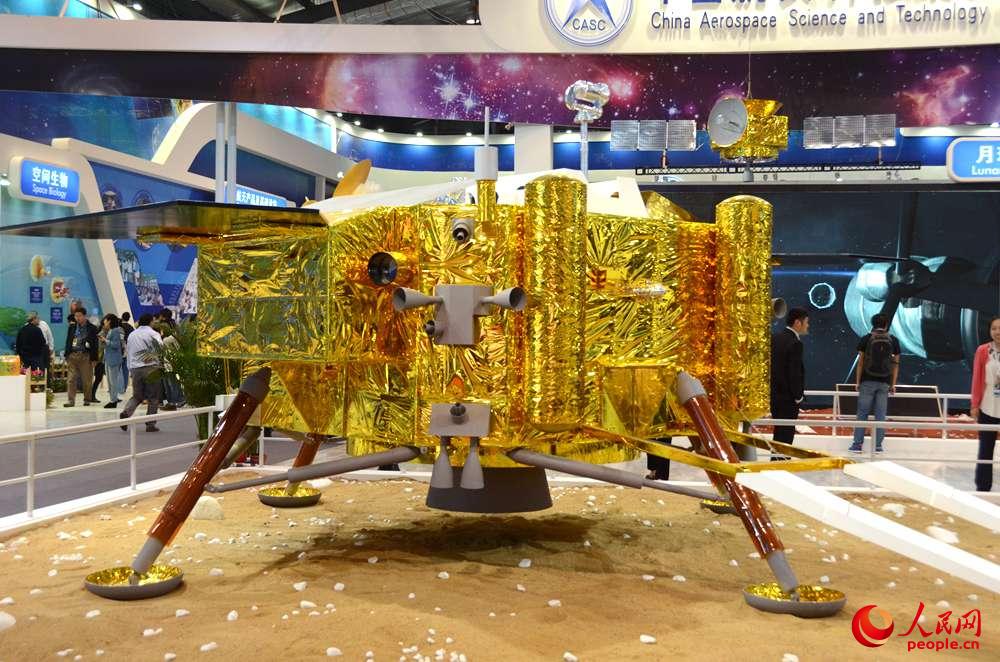 �϶�������½����������