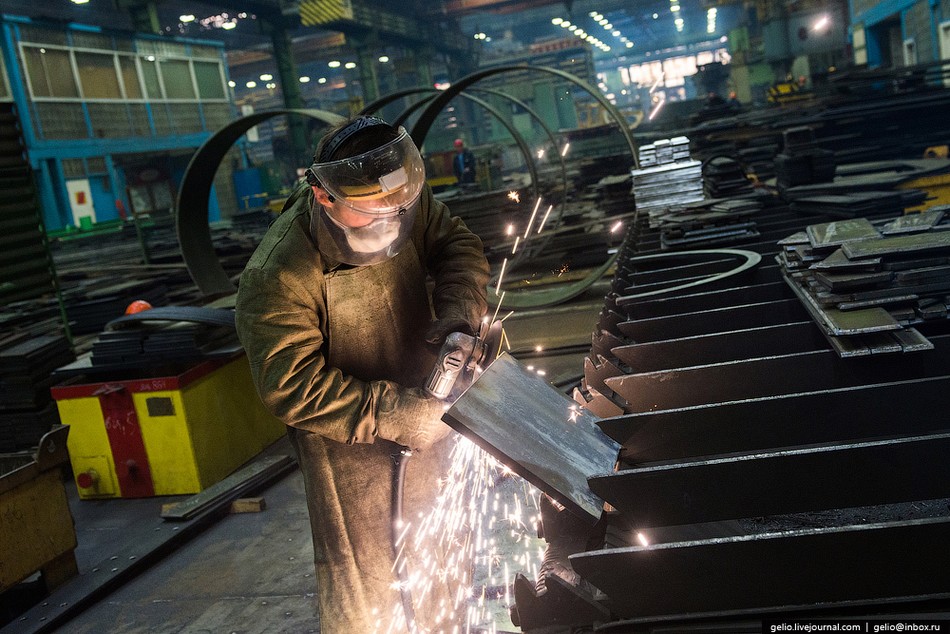 ���壺̽����������Ǳͧ���쳧��4��