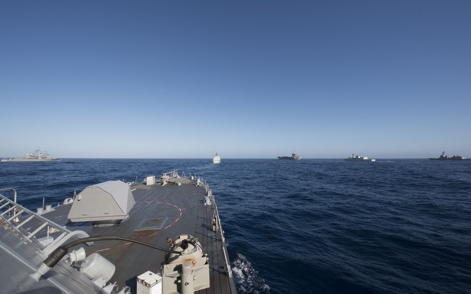 ���գ�����������̫ƽ���ѵ�������У�������һ��MQ-8B����������������˻���LCS-3����ս�������ء�