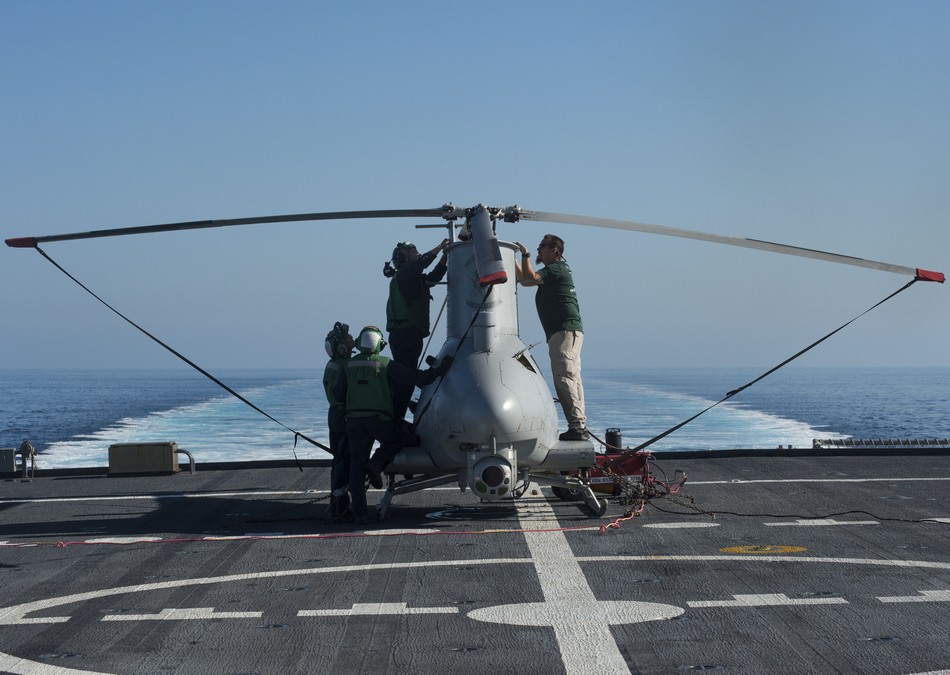 ���գ�����������̫ƽ���ѵ�������У�������һ��MQ-8B����������������˻���LCS-3����ս�������ء�