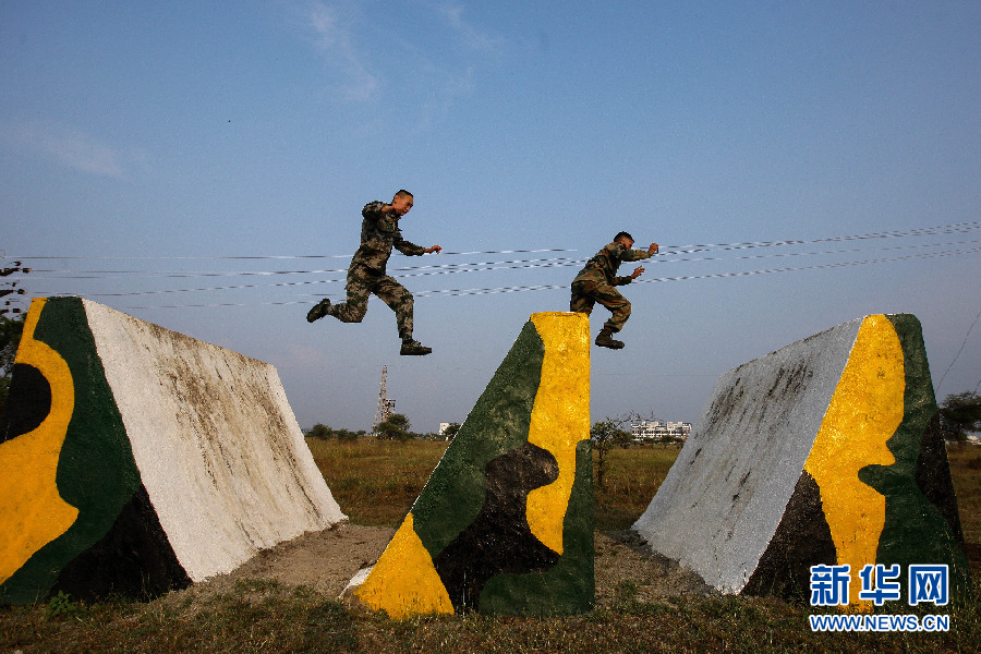 ���壺ֱ����Я�֡�2014���й�ӡ��½����������ѵ����2��