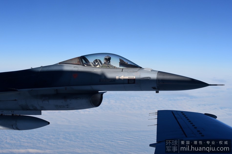 ����:����F-16Ϊ��Լ���鳤ר��������2��