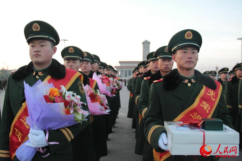 �侯���커���������ϱ�   ��������   ���