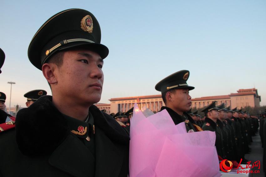 �侯���커���������ϱ�����쾴���һ������    ţ�ɺ���