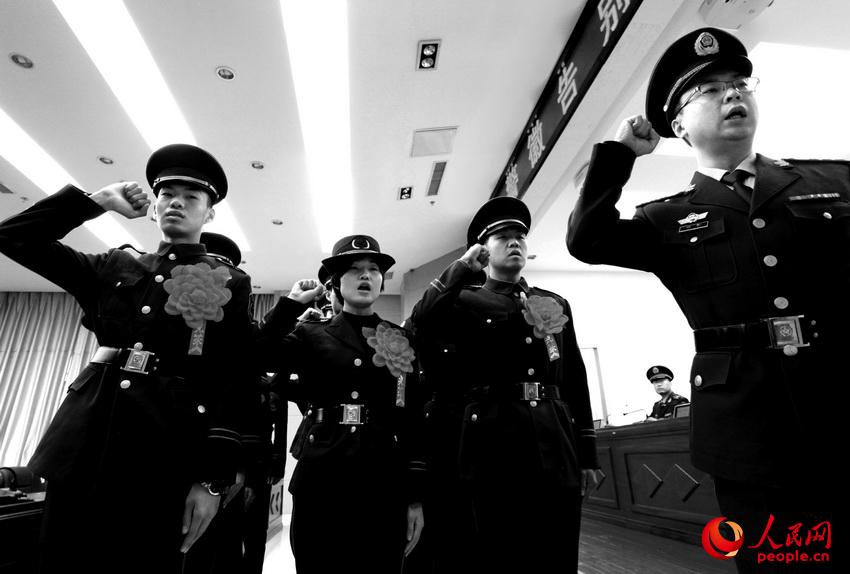 ׯ�ϵĹ����£����ͼ�������������б���һ�����µ���������