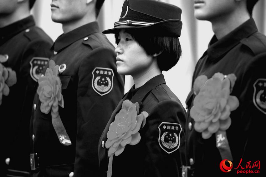 ��ǰ�ٴδ��ϴ�컨����Ϊ�Լ�����ľ��ü�����ޱ��Ժ�