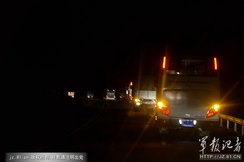 �侯�ٱ���ҹ��ս��ȫת��300��������ʦ��(ͼ)��4��