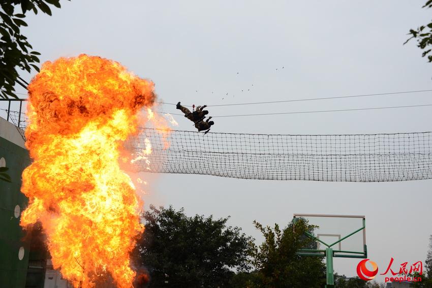 �����߱�