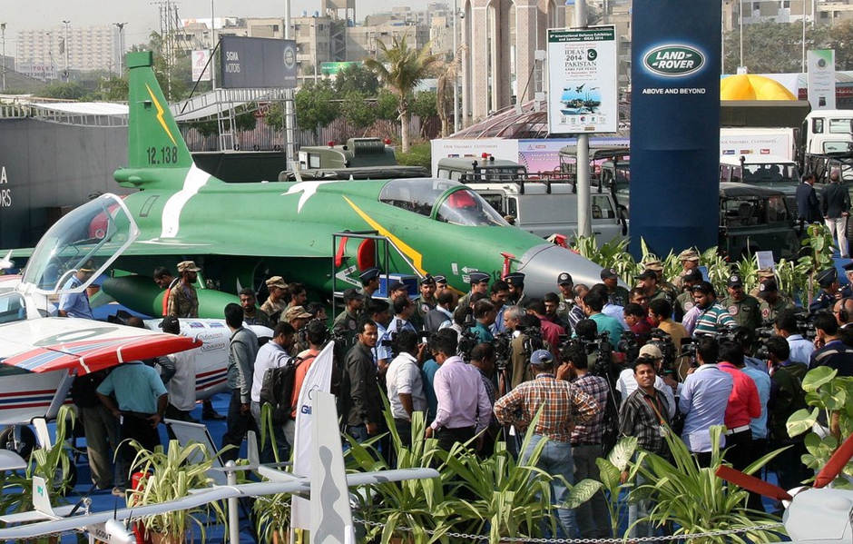 ���壺���ϳ��������ǿվ�������ʮ���аͺ�������ս����15��