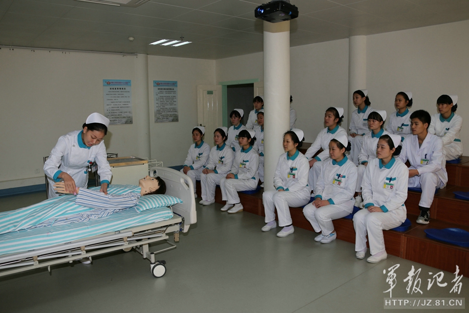 12��7�գ�181ҽԺ��ѵ���Ŀ�չ��ʿ��ǰ��ѵ����������