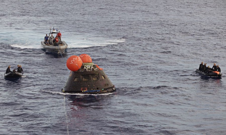 ���壺�������������������Ի����ɴ���2��