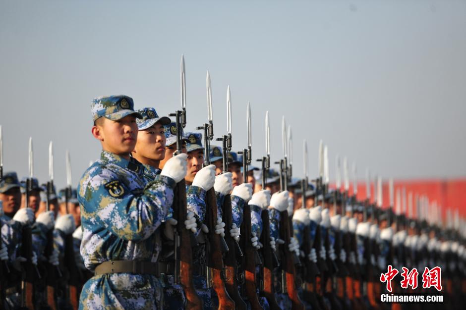 ���壺�������Ӿ����±�����ѵ����ҵ����7��