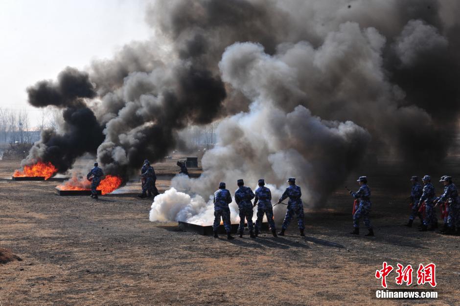 ���壺�������Ӿ����±�����ѵ����ҵ����6��