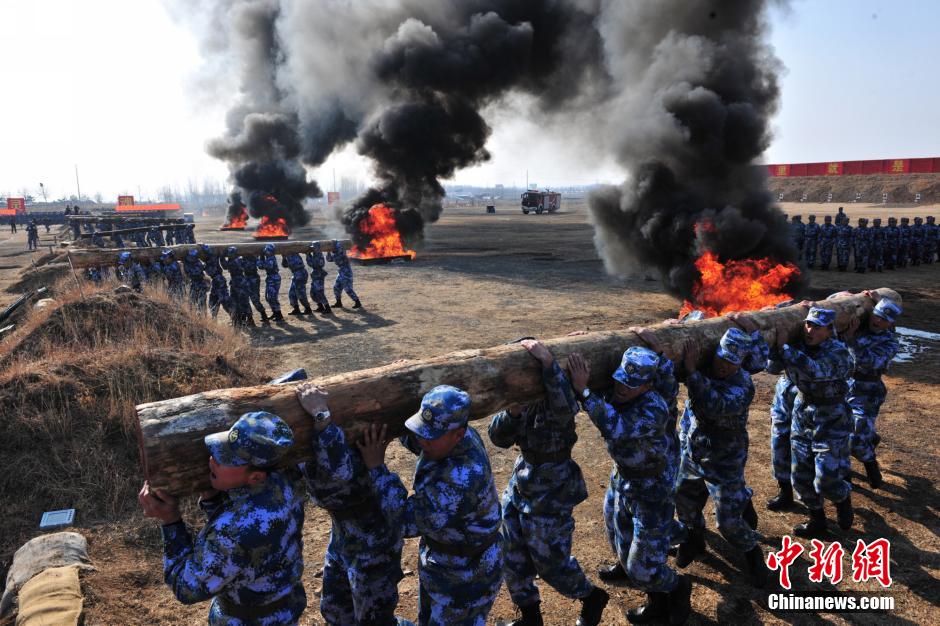 ����:�������Ӿ����±�����ѵ����ҵ����5��