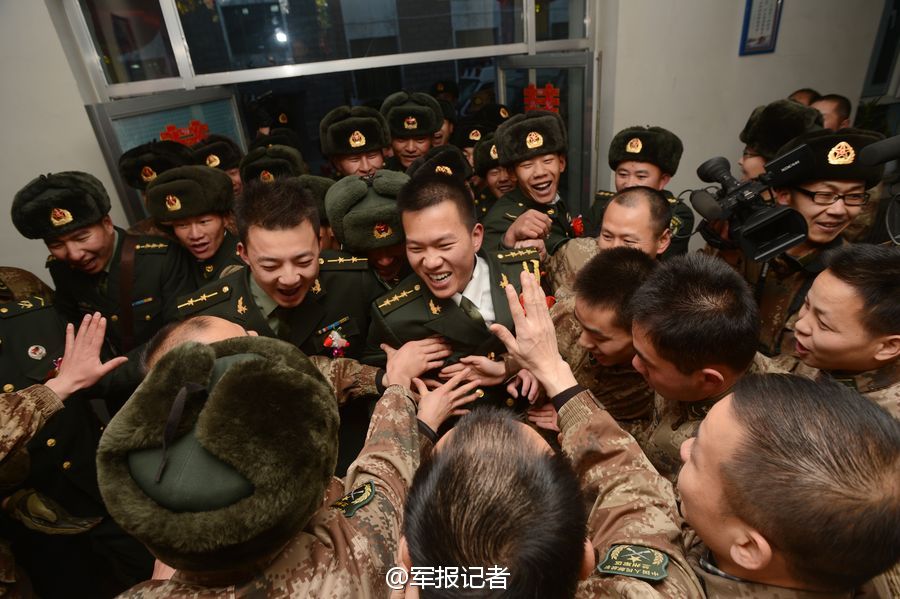 ���壺��ž��߷����˻��񡰻鳵�������ֳ���7��