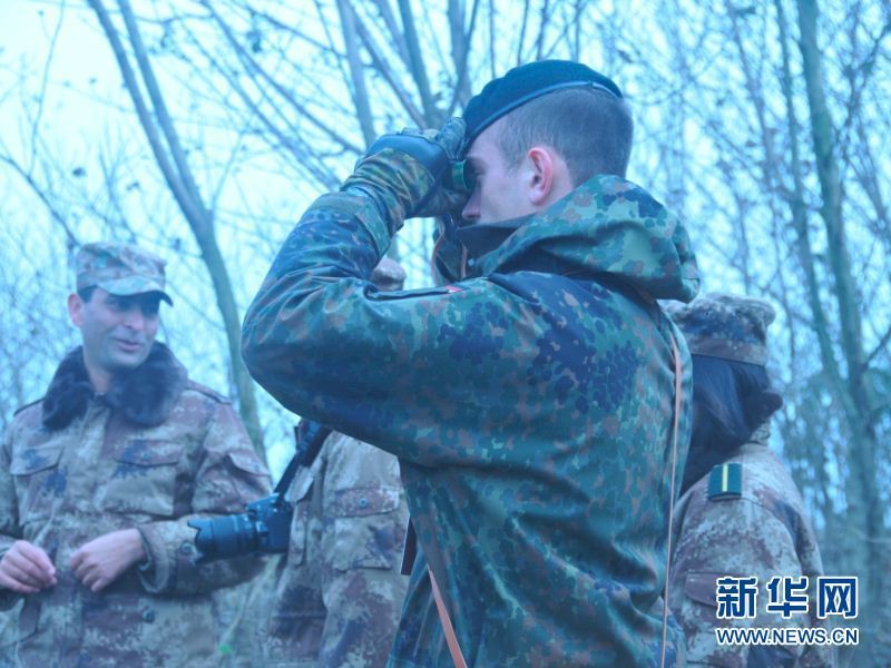 ѧԱ�ڹ۲��ֳ������