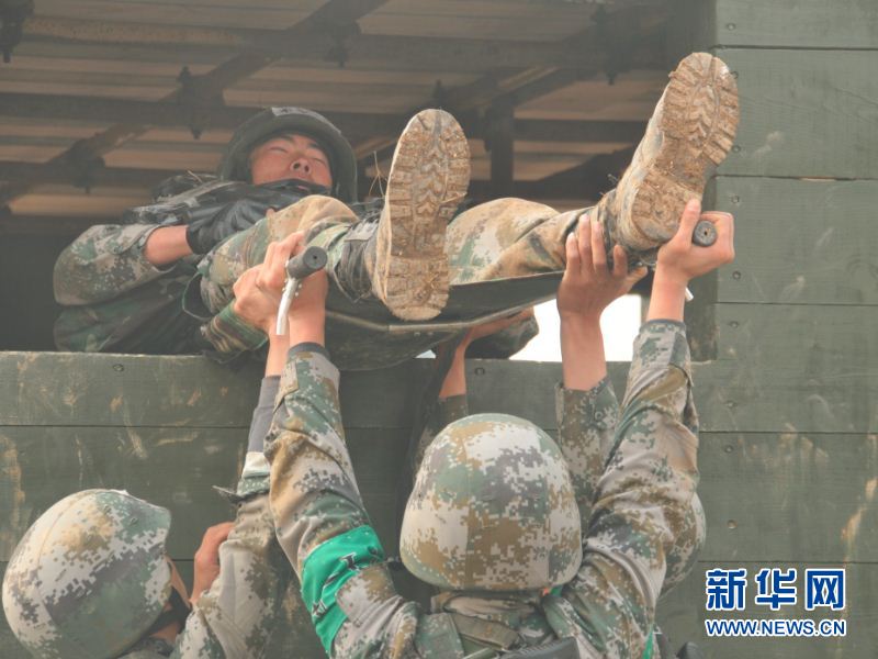 ѧԱ̧�š���Ա���ڽ����ϰ�ԽҰ��