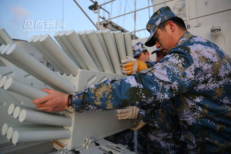 ����װ��