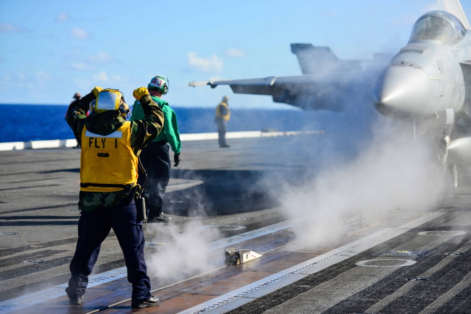 ���壺����E-2C�Ž�˲�������Ρ�5��