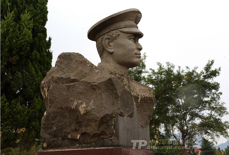 �ڻ��ء�09�Ļ�԰���У������š��Ƽ̹�ʽ��ˮ��Ӣ�ۡ��������糤������ĵ���