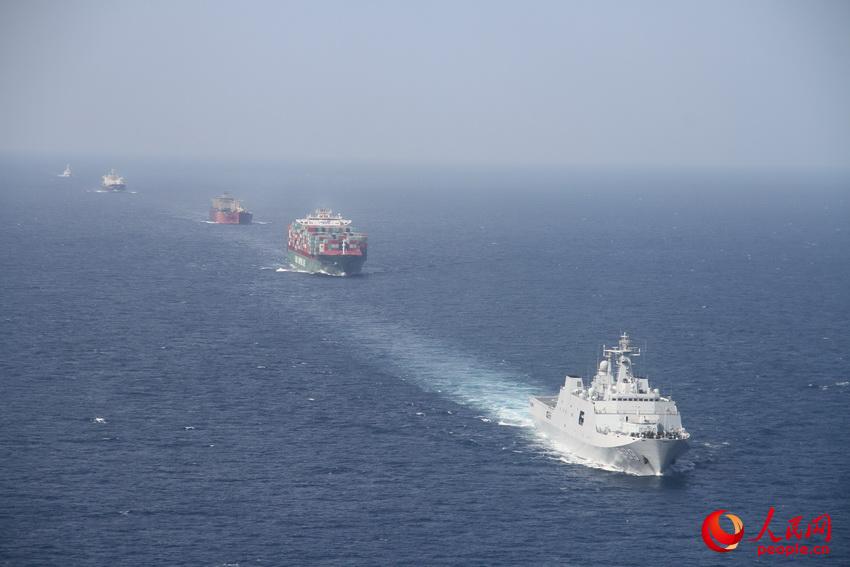 ͼΪ��ʮ����������ӳ���ɽ��λ���ǰ����Ϊ�̴�������Ф����