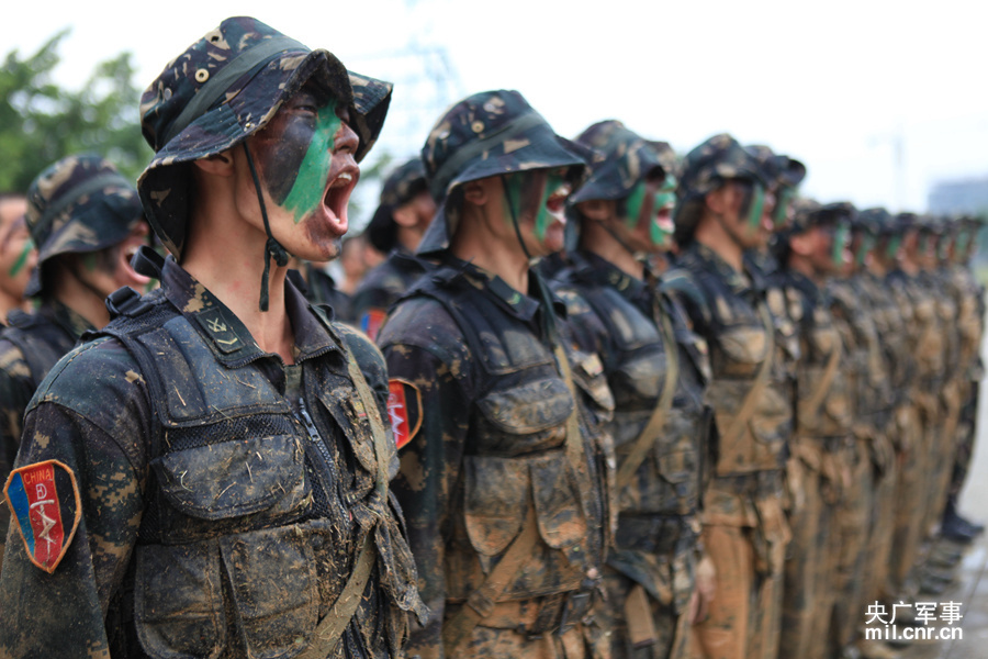 �ں�������