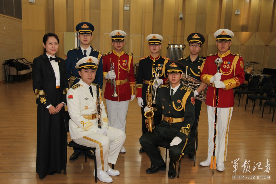 ��ž������ž�����չʾ��ͬ���ǳ��ϴ��ŵ���ʽ���������ž������� �Ÿ���Ӱ