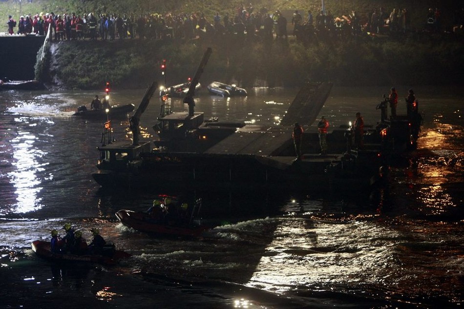 ���壺̨����������ҹ��Ԯ׹�ӿͻ���3��