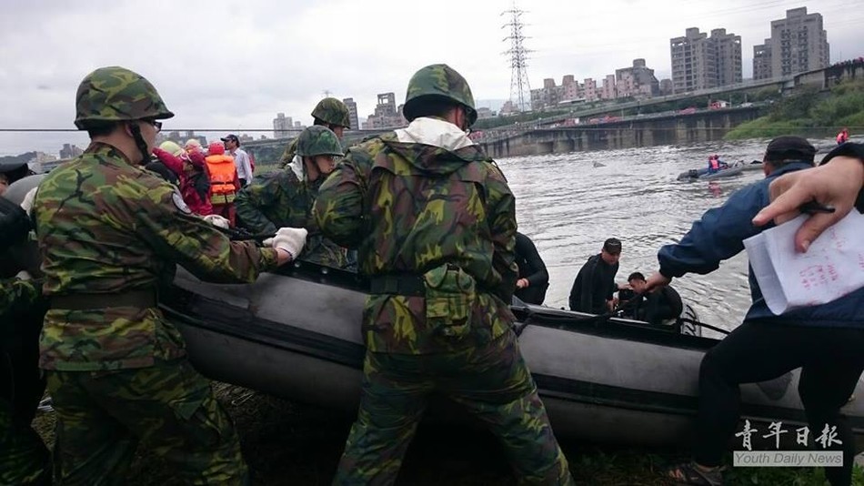 ���壺̨����������ҹ��Ԯ׹�ӿͻ���23��