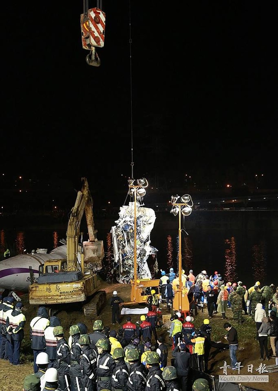 ���壺̨����������ҹ��Ԯ׹�ӿͻ���4��