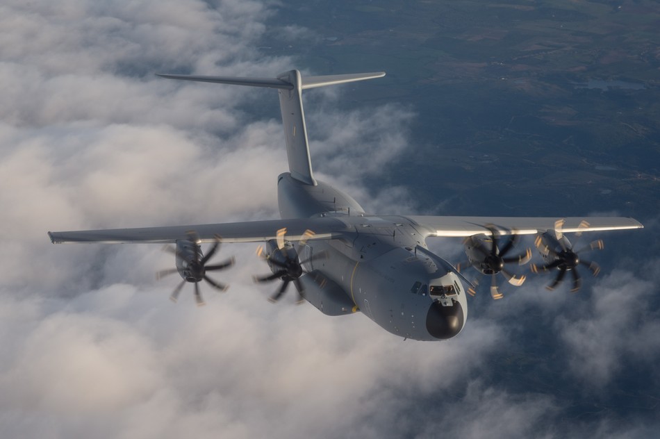 ���壺���������׼�A400M������׷ɡ�2��
