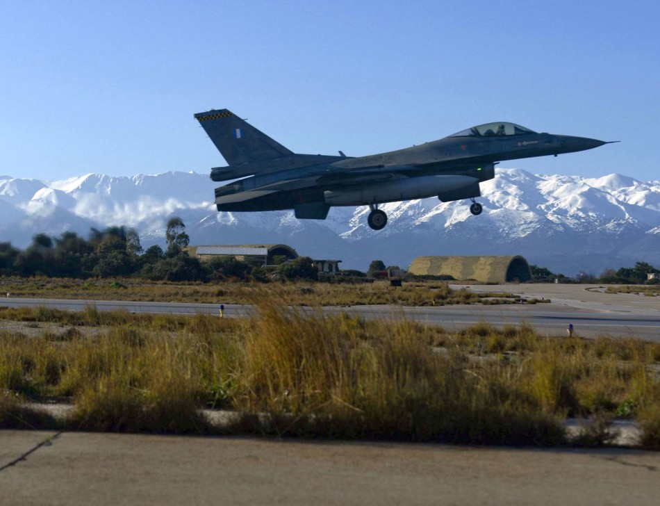 ���壺ϣ��F-16����������Эͬ��ϰ��8��