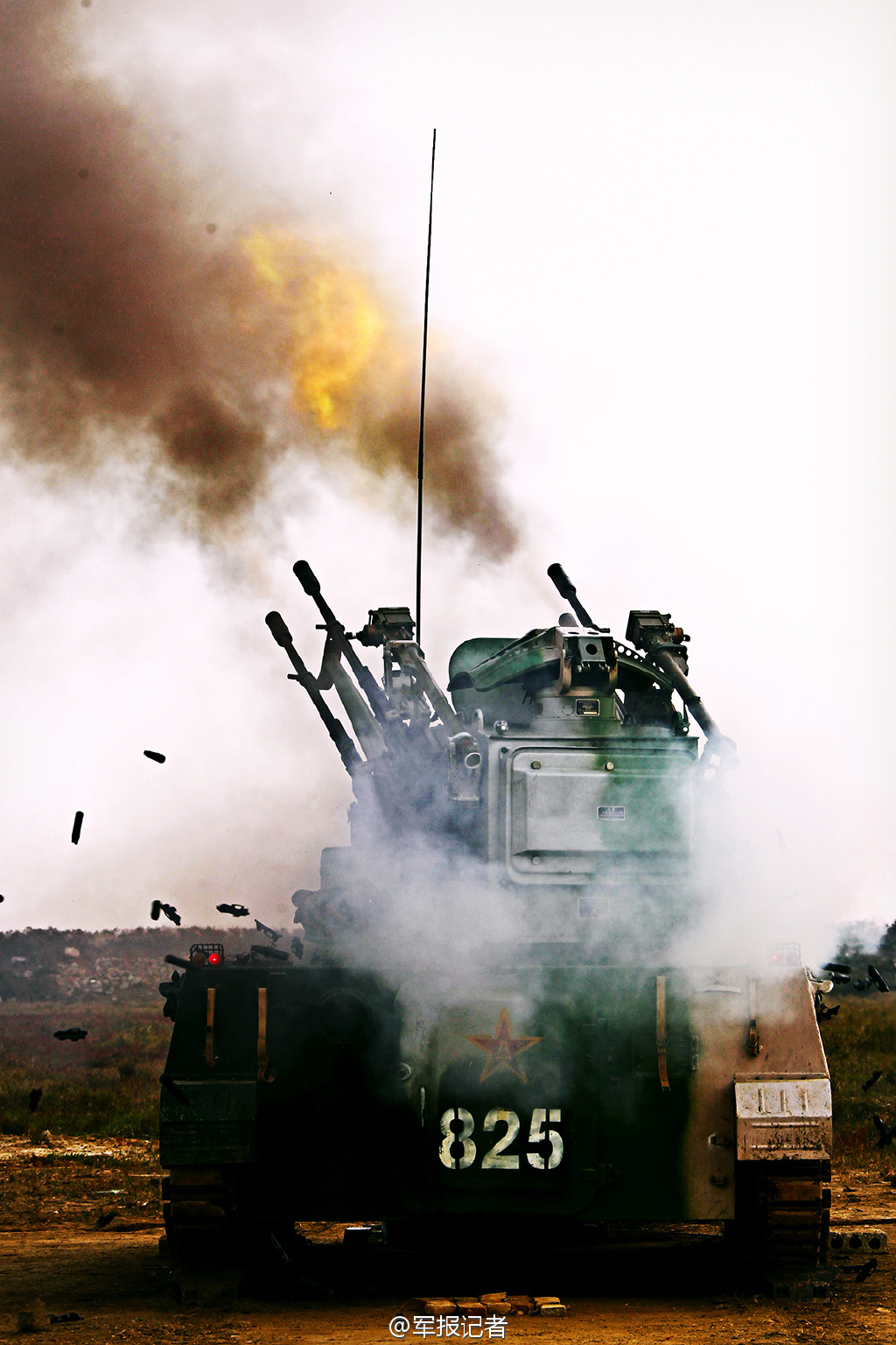 ���壺�Ҿ��ϳ��ð�̲��½�Կ� ���и��ڶԿշ�����3��