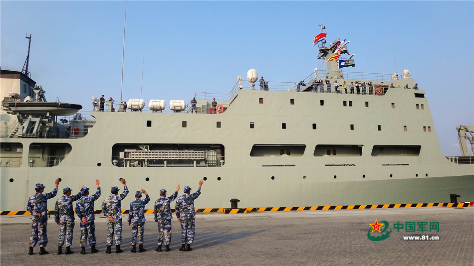 פ���ٱ�������Ա��𡣣������� ��ѩ�񱨵���