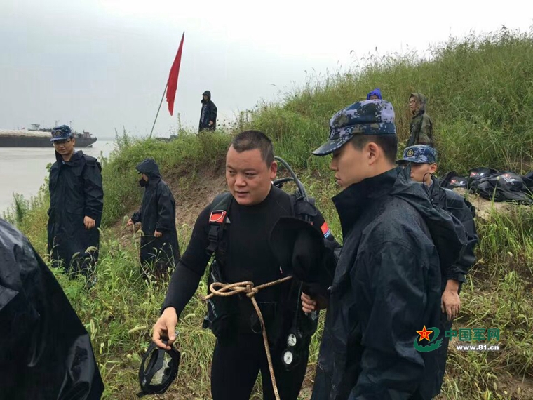 �������̴�ѧǱˮ�ֶ���̽����ӿ�� ������ ���� ��