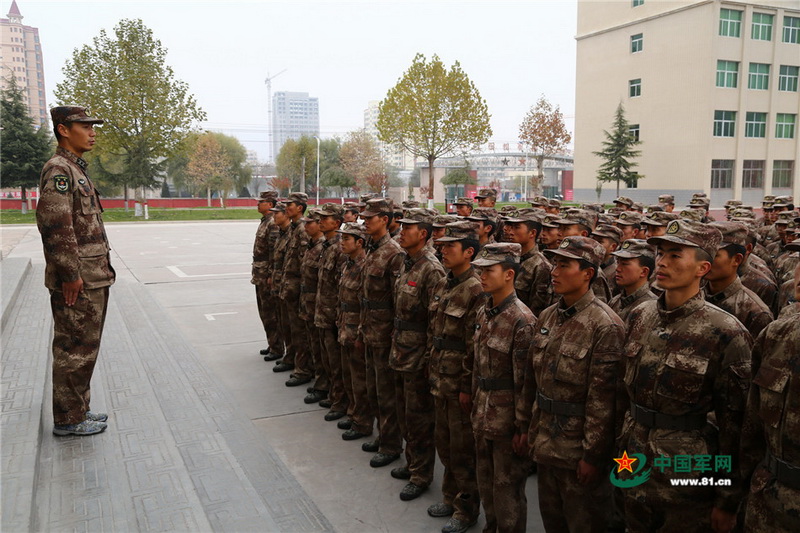 ����ǰ��Ա��